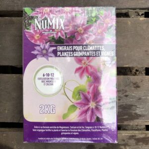 Engrais pour clématites, plantes grimpantes et vignes